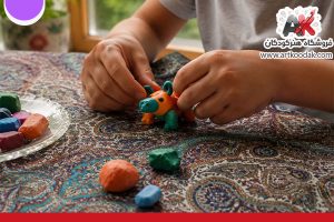 تابستان و خمیر بازی بچه ها