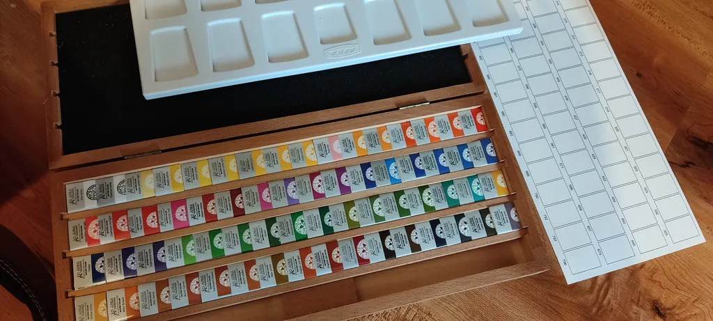 آبرنگ 64 رنگ افرا کد WB64