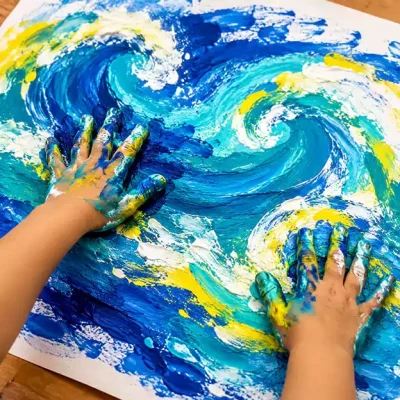 مزایای استفاده کردن از رنگ انگشتی برای کودکان